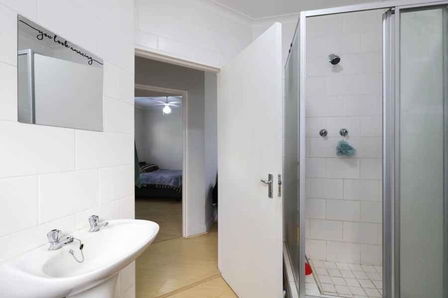 2 Bedroom Property for Sale in Lemoenkloof Western Cape